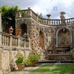 gardens-of-the-villa-gamberaia-at-settignano-florence-tuscany-italy-AW8E2P.jpg